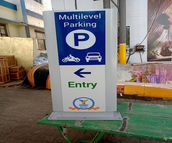 Parking & Pedestrian Wayfinding 2